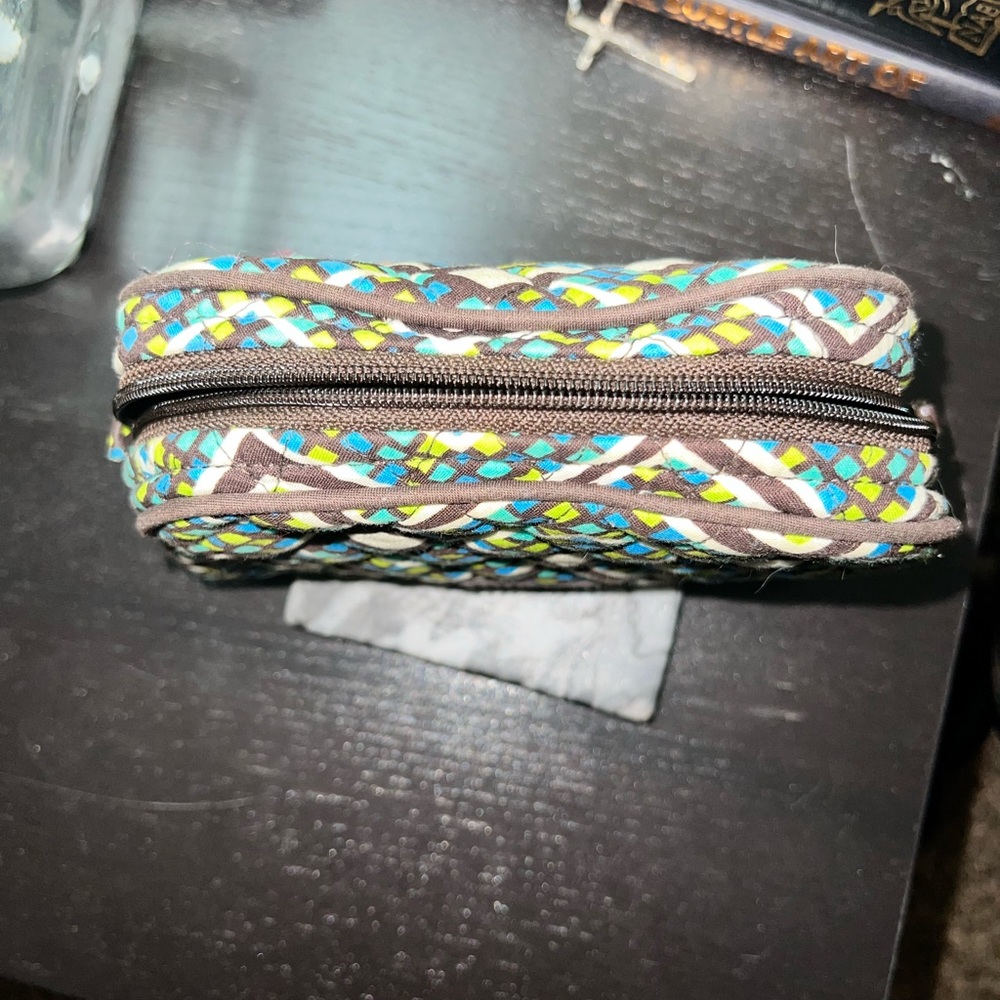 Cosmetic pouch - Picture 2 of 3